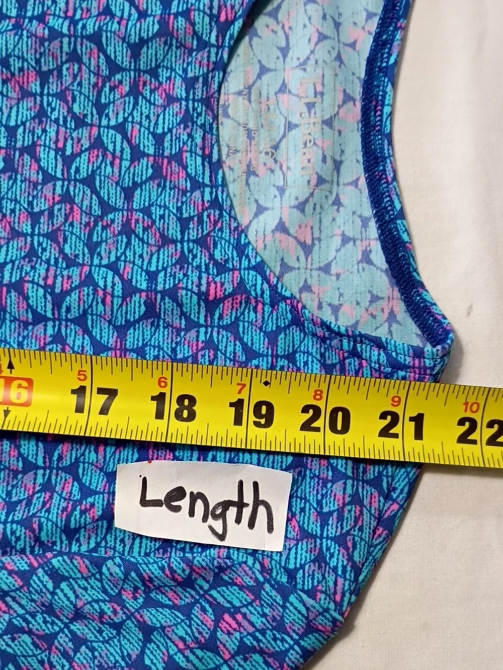 EUC L.L. Bean Blue Floral-Print Long Rashguard Girls Size Large 14/16 Upf 50